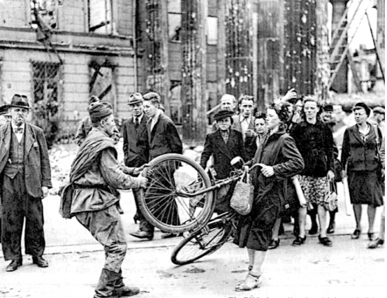 Historical Photo around 1945 in Vienna (Austria)